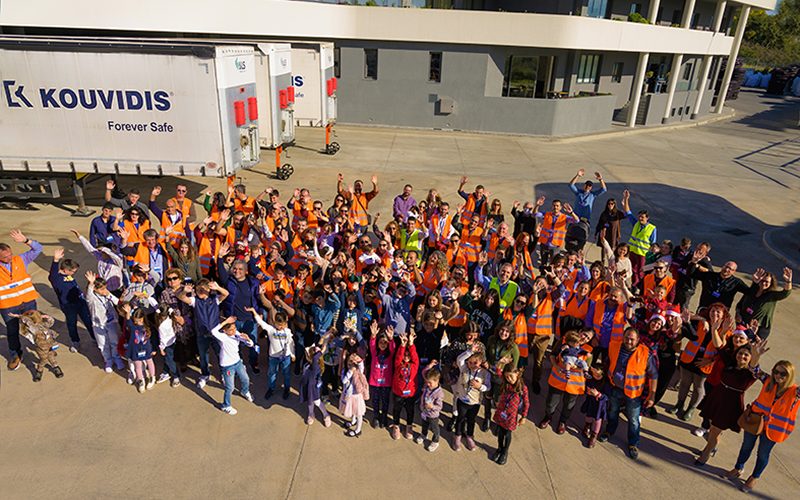 Εορταστικό κλίμα στην KOUVIDIS!